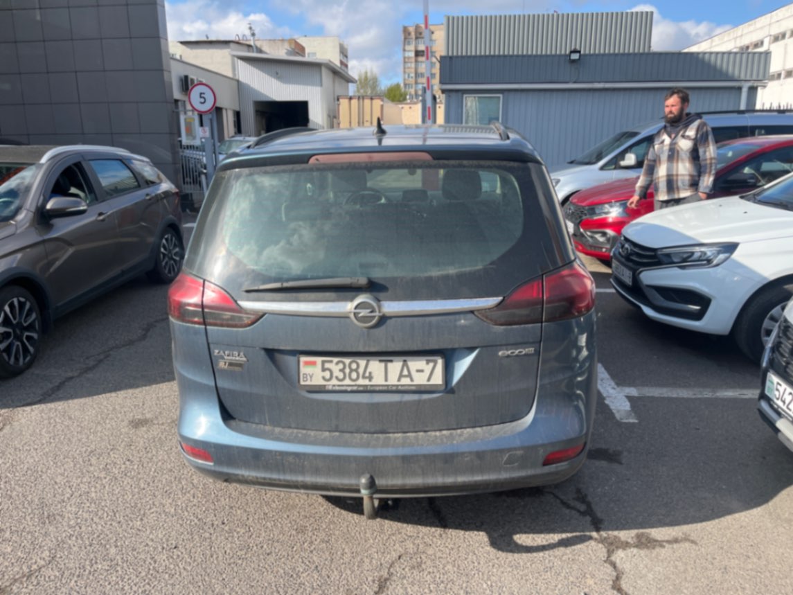  Zafira