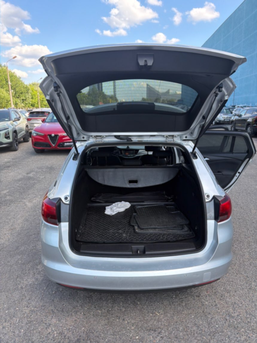  Astra