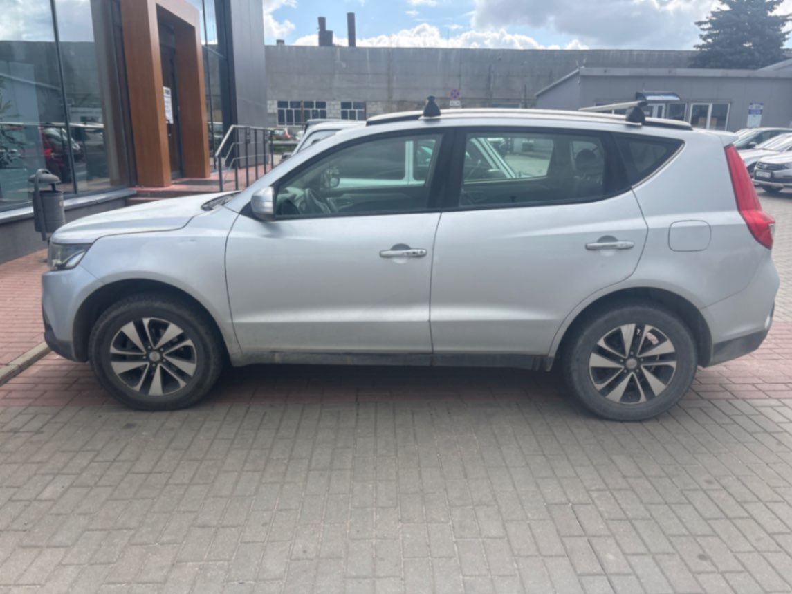  Emgrand X7