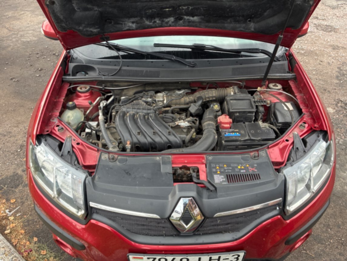  Sandero