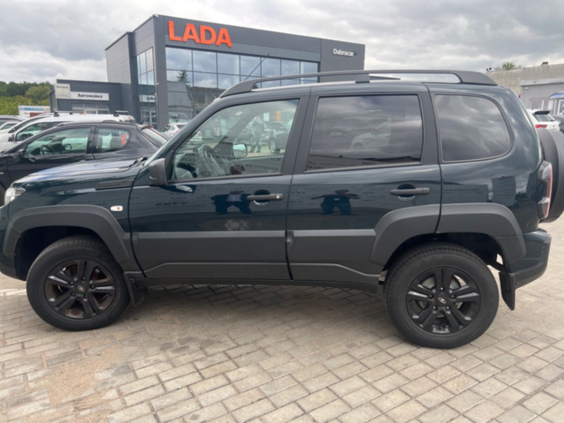  Niva Travel