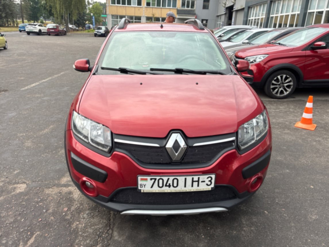  Sandero