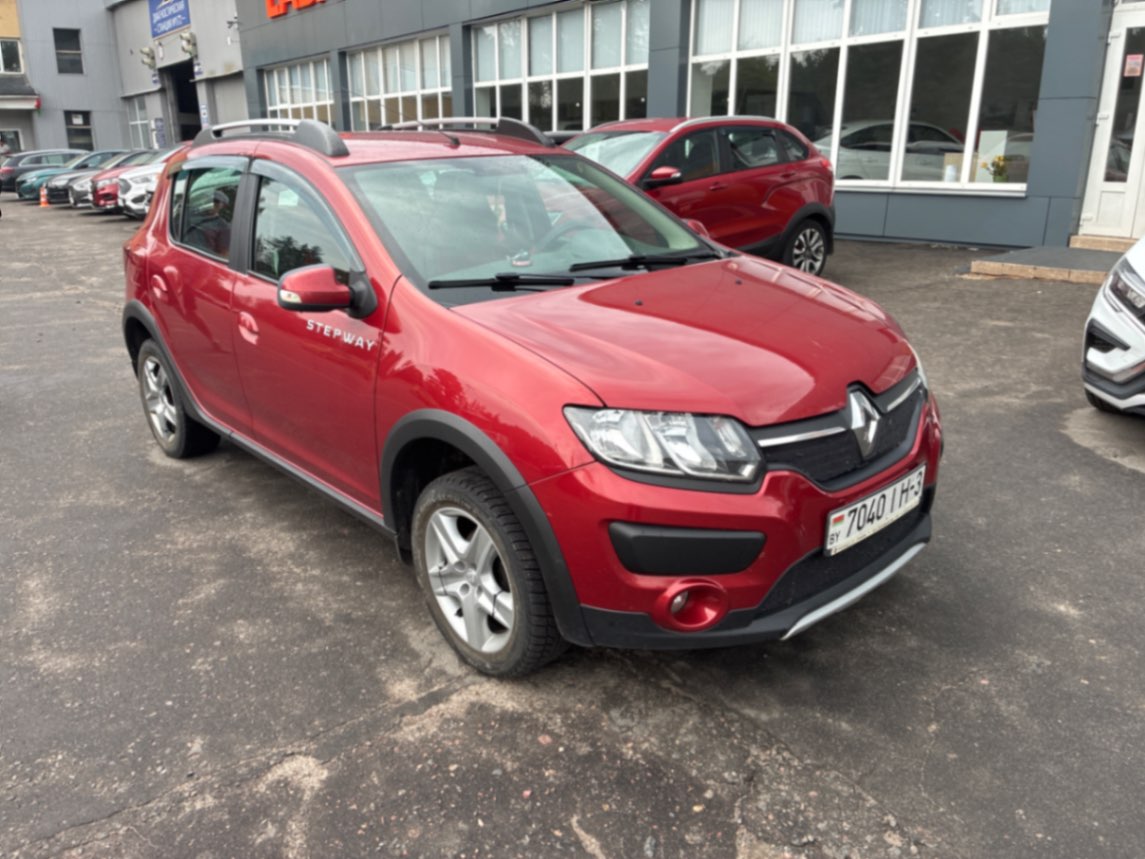  Sandero